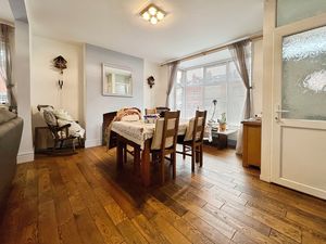 Dining Area- click for photo gallery